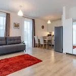 Marina Bay With Free Parking Apartament *